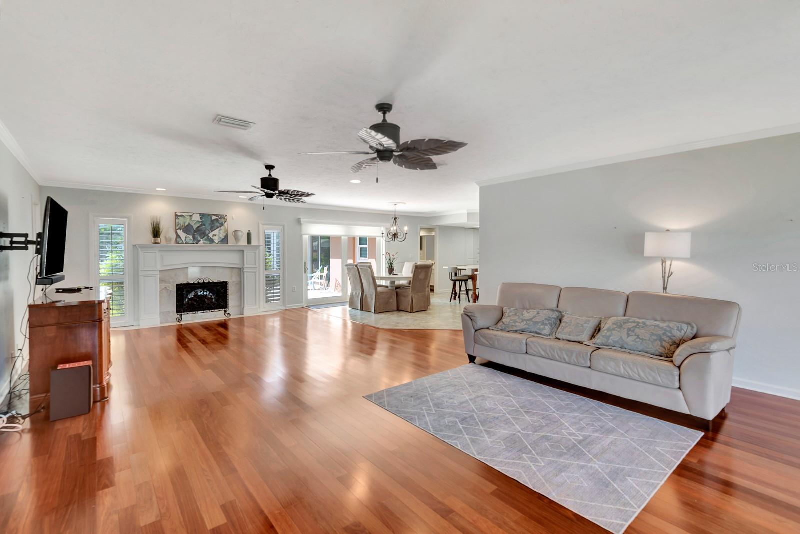 Image 14 of 57 For 5209 26th Avenue W