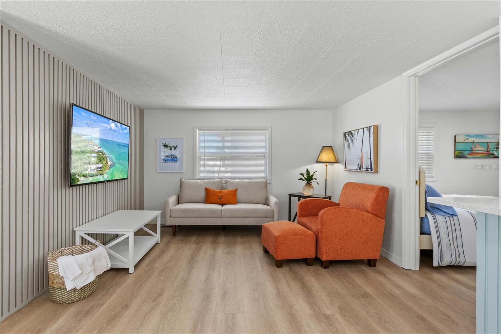 Image 14 of 61 For 231 Southwinds Drive
