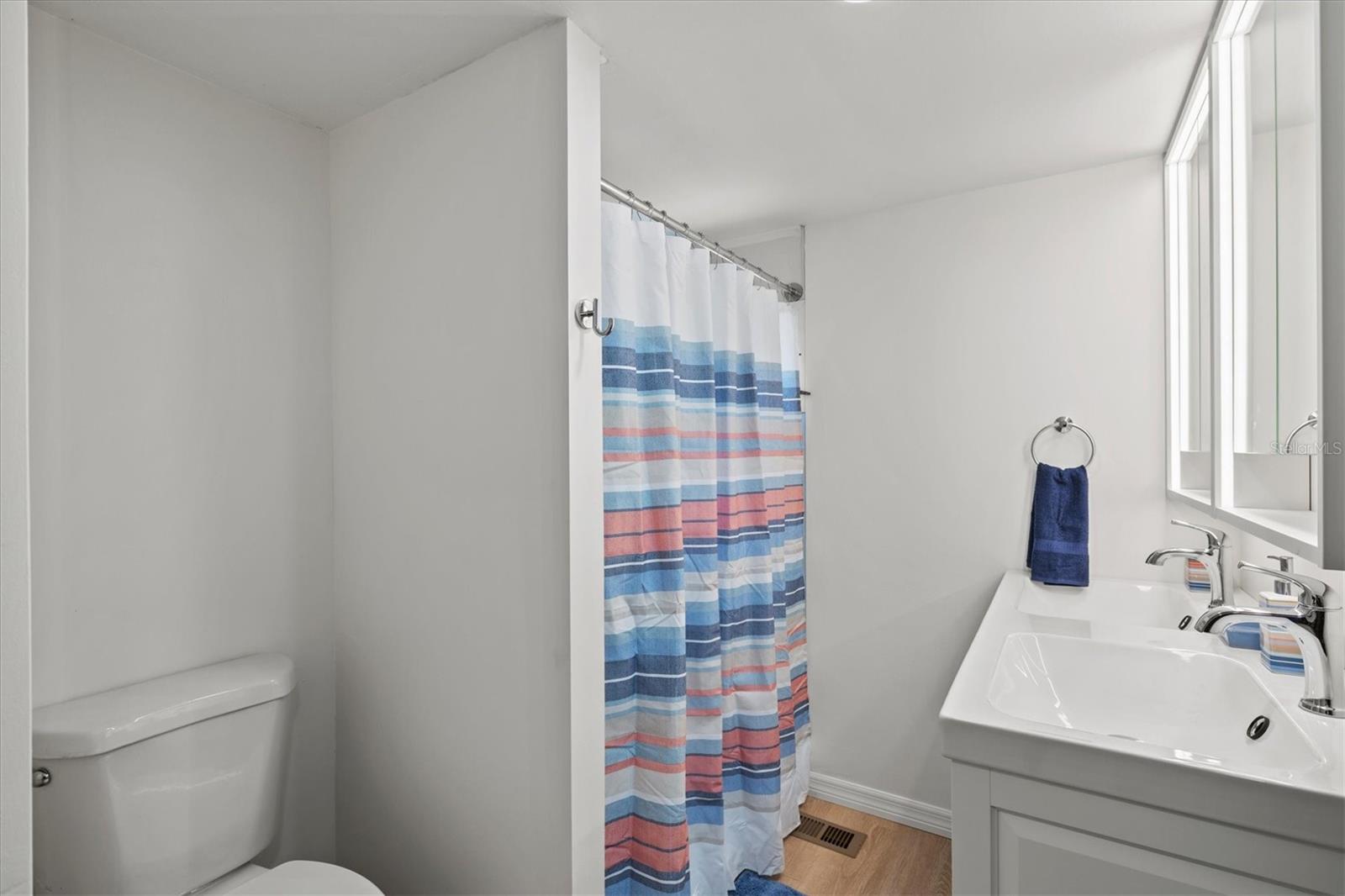 Image 18 of 61 For 231 Southwinds Drive