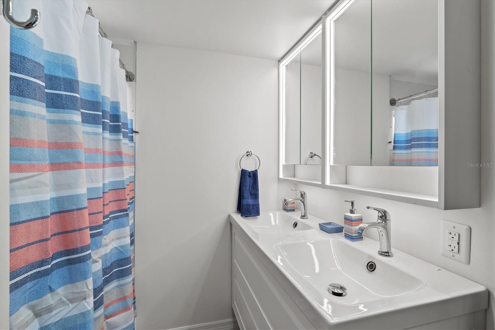 Image 19 of 61 For 231 Southwinds Drive