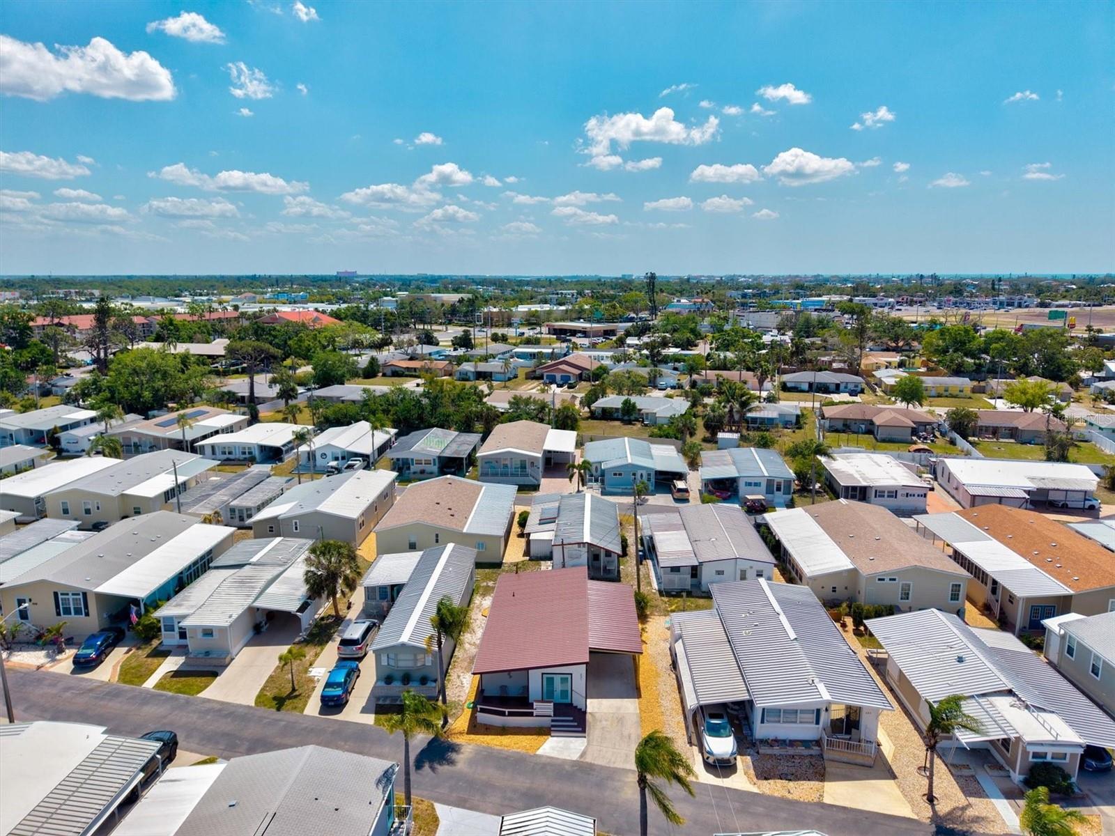 Image 33 of 61 For 231 Southwinds Drive
