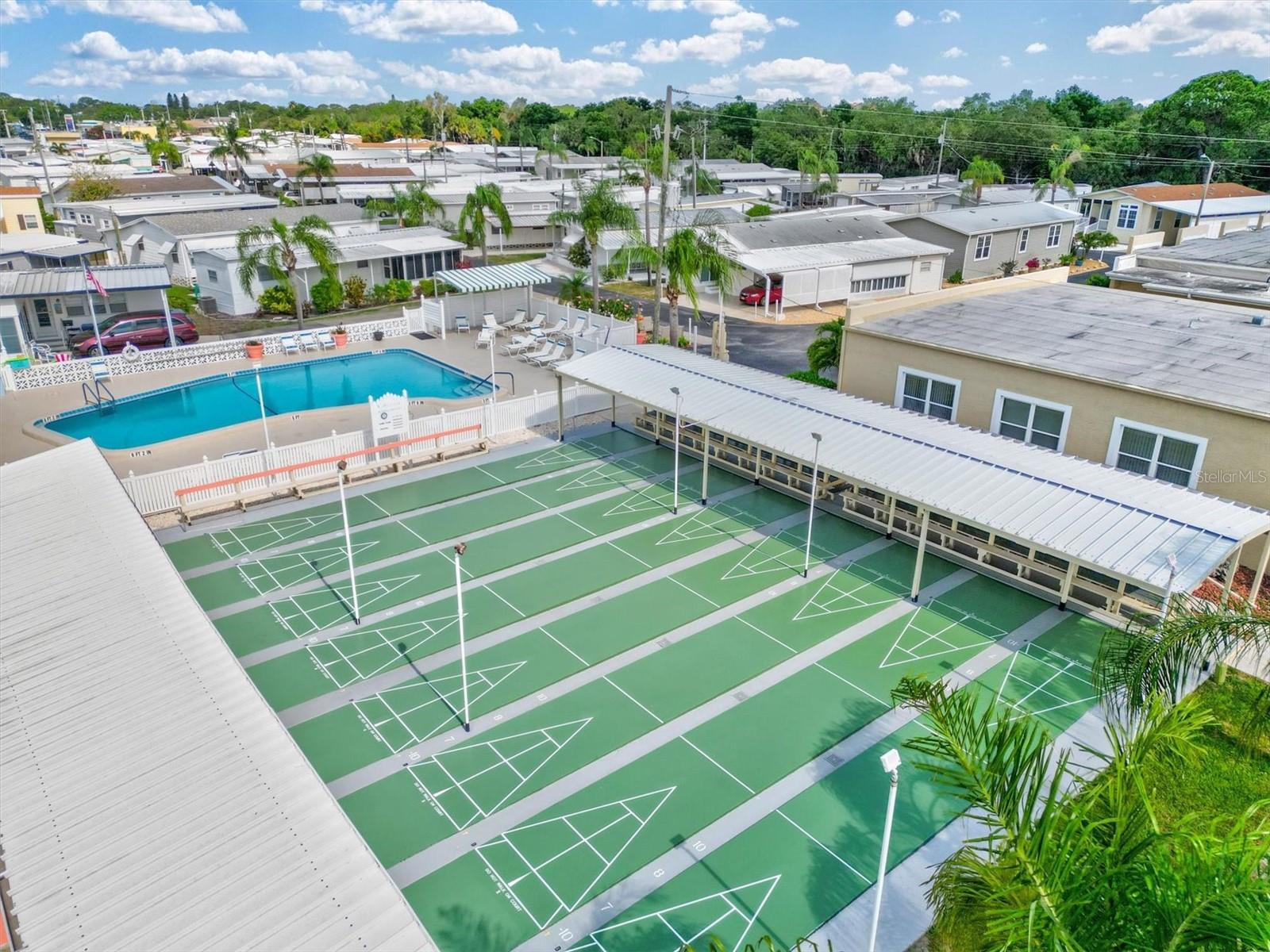 Image 41 of 61 For 231 Southwinds Drive