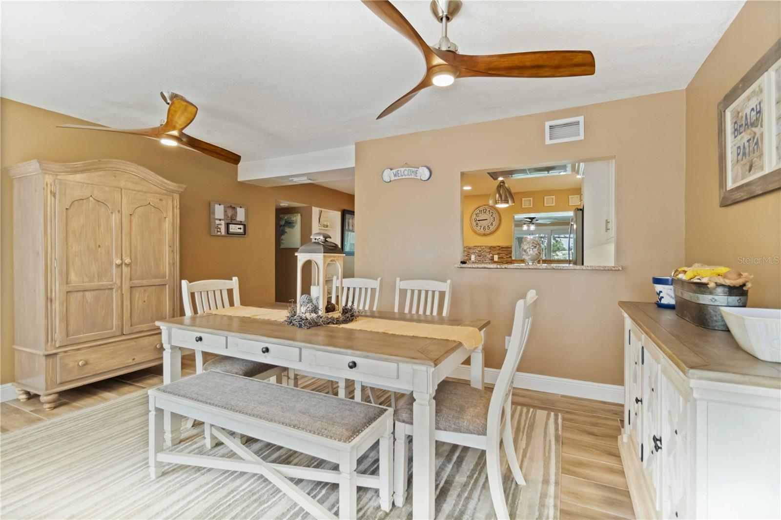 Image 10 of 49 For 108 Martin Drive Ne