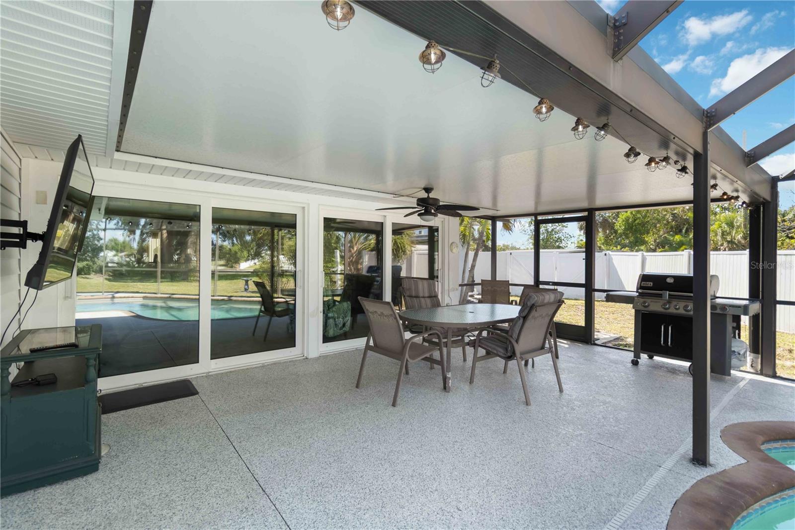 Image 45 of 49 For 108 Martin Drive Ne