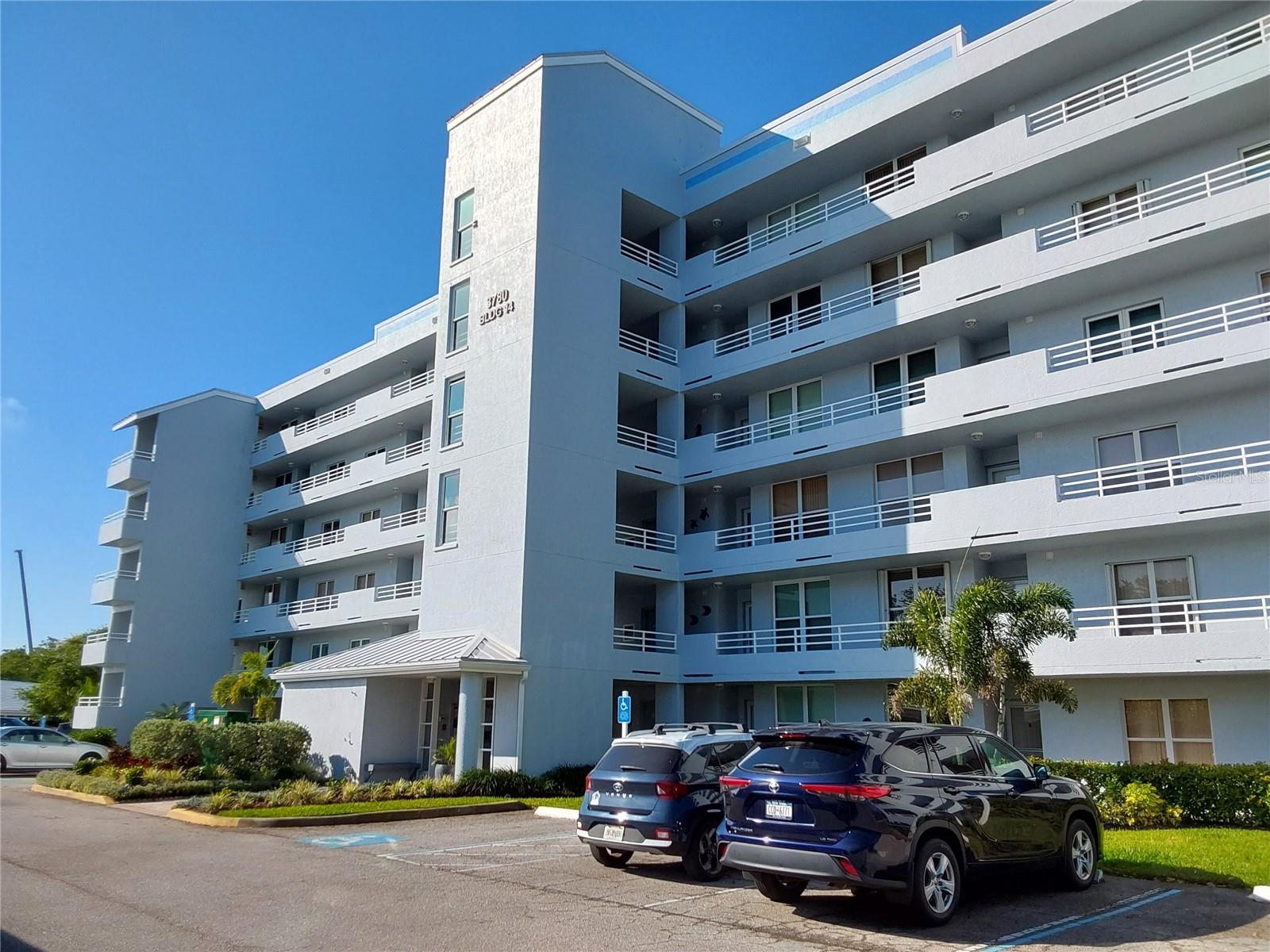 Details for 3780 Pinebrook Circle 102, BRADENTON, FL 34209