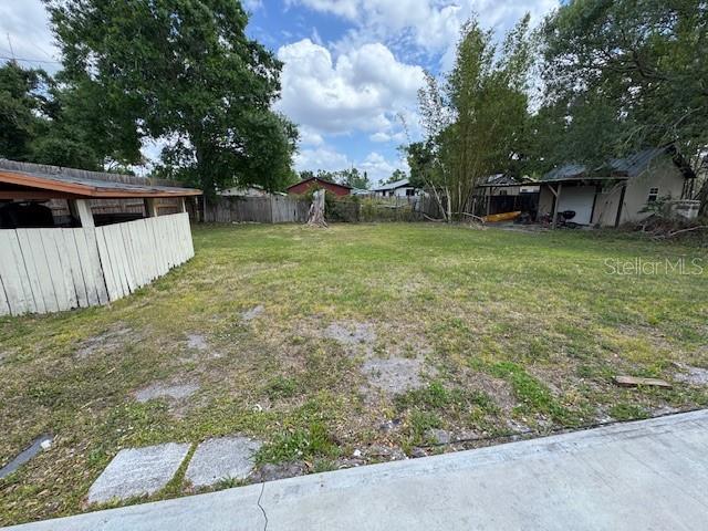 Image 11 of 12 For 831 Bacon Avenue