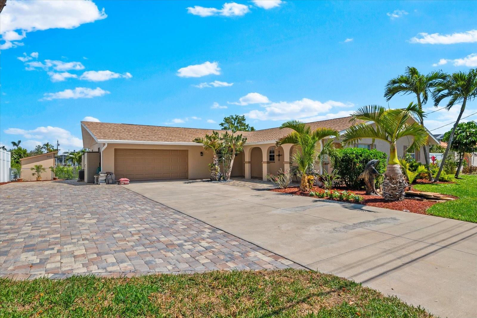 Image 2 of 51 For 5563 America Drive