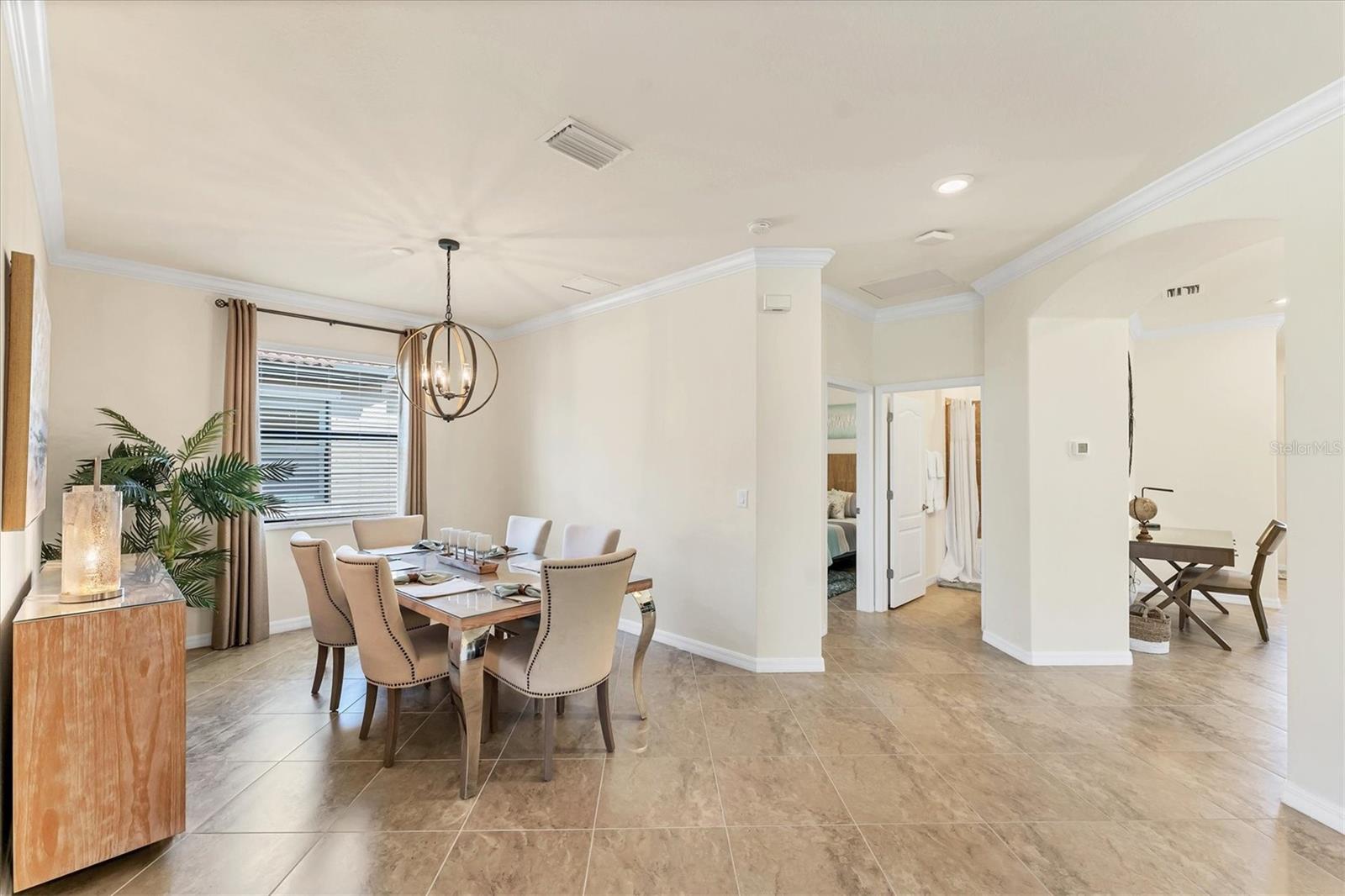Image 10 of 47 For 10072 Cozy Grove Drive