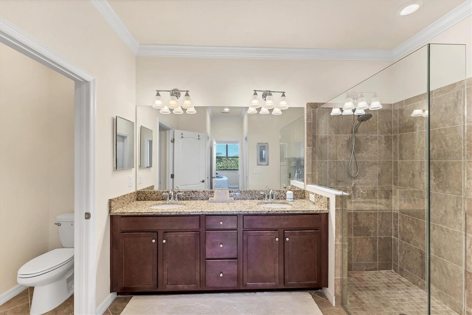 Image 17 of 47 For 10072 Cozy Grove Drive