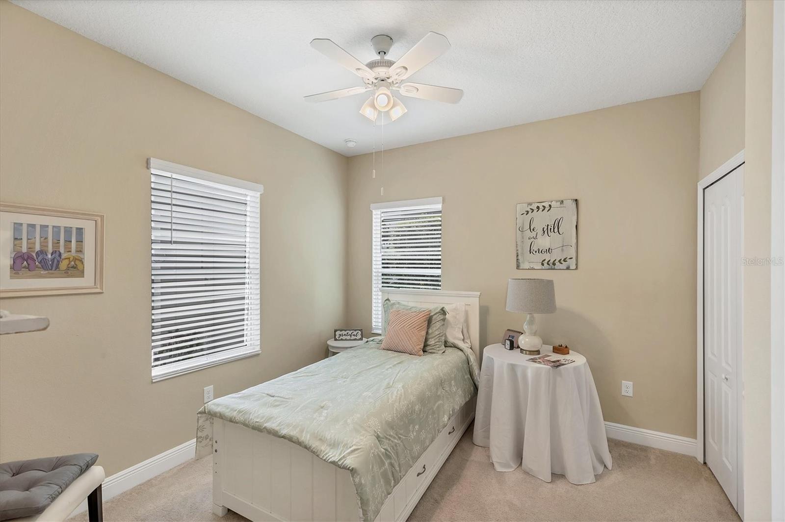 Image 40 of 71 For 2628 Sapphire Blue Lane