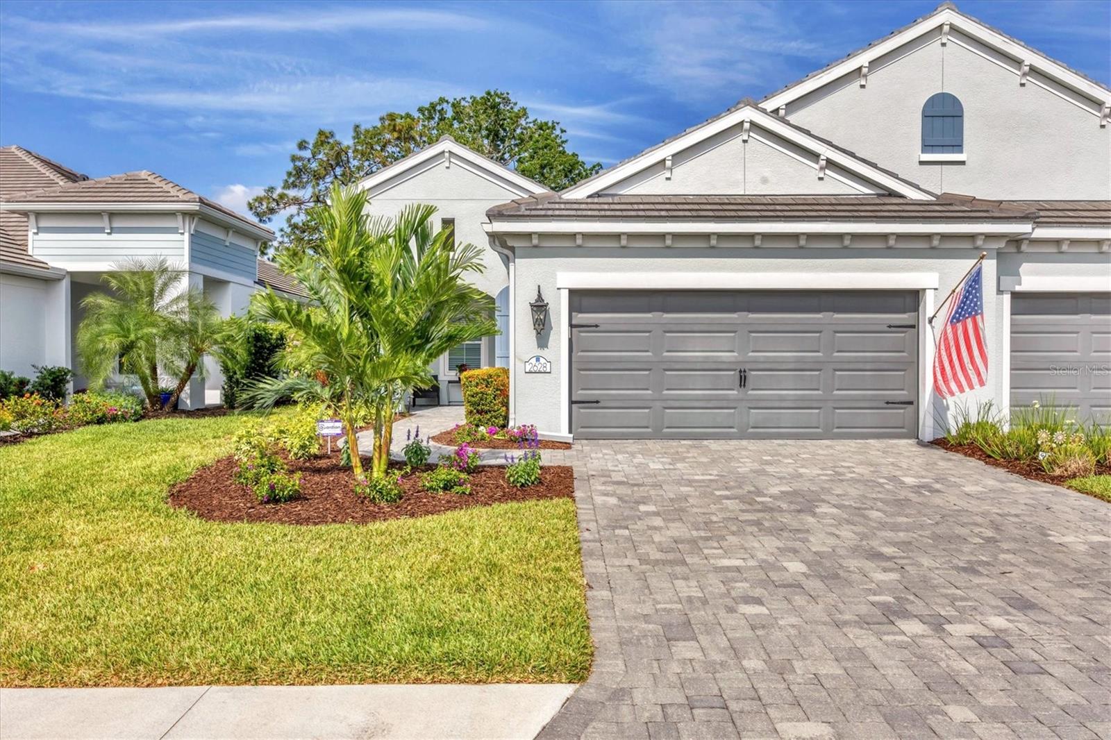 Image 9 of 71 For 2628 Sapphire Blue Lane