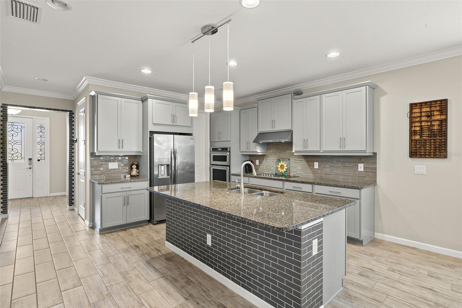 Image 10 of 44 For 11499 Renaissance Boulevard