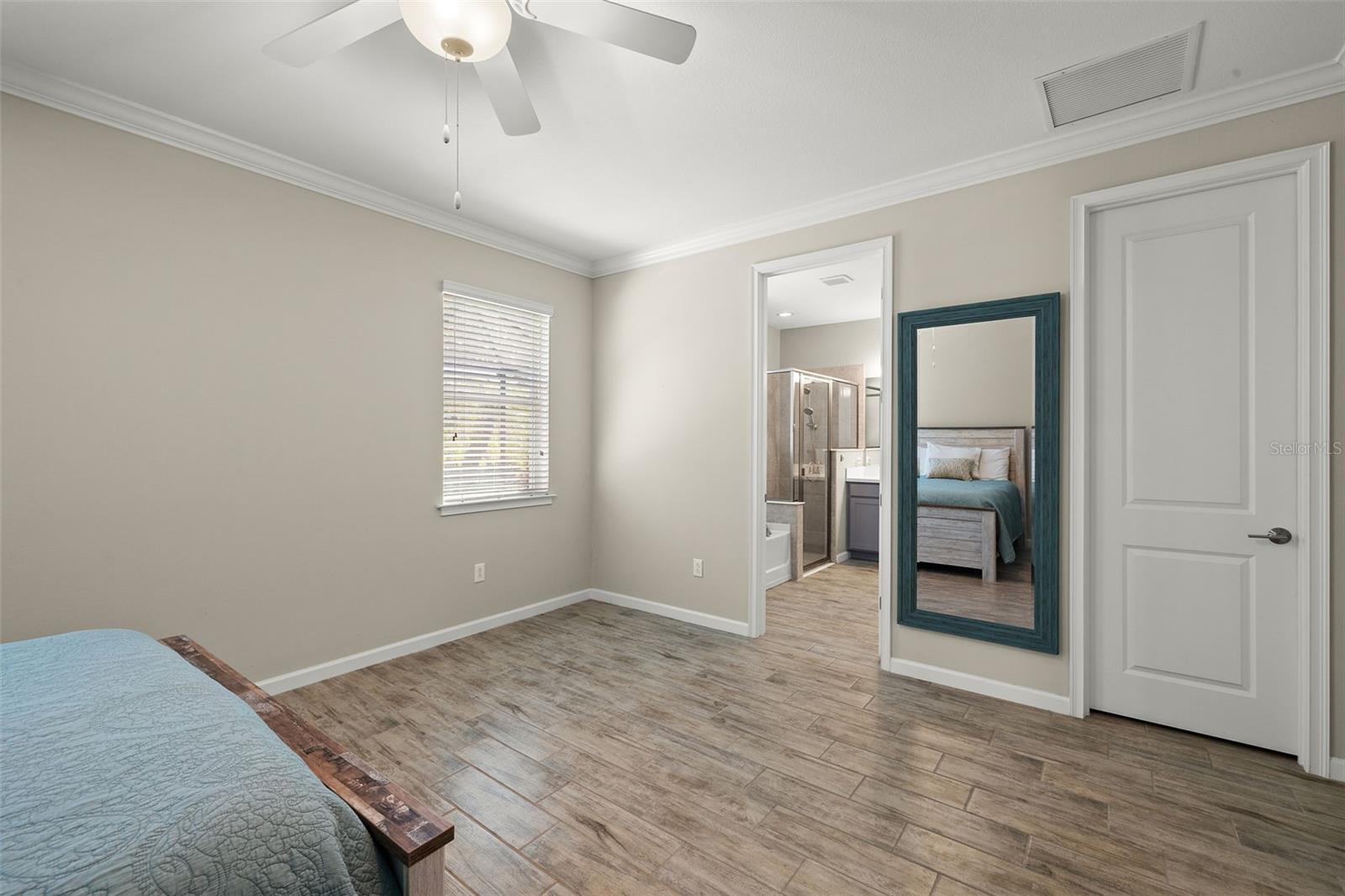 Image 19 of 44 For 11499 Renaissance Boulevard