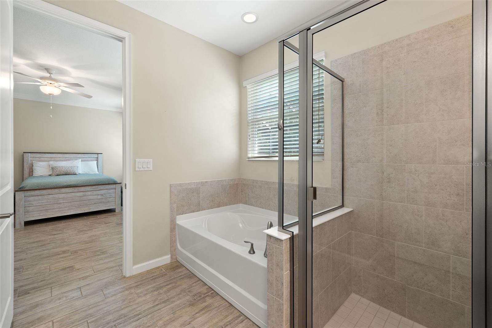 Image 22 of 44 For 11499 Renaissance Boulevard