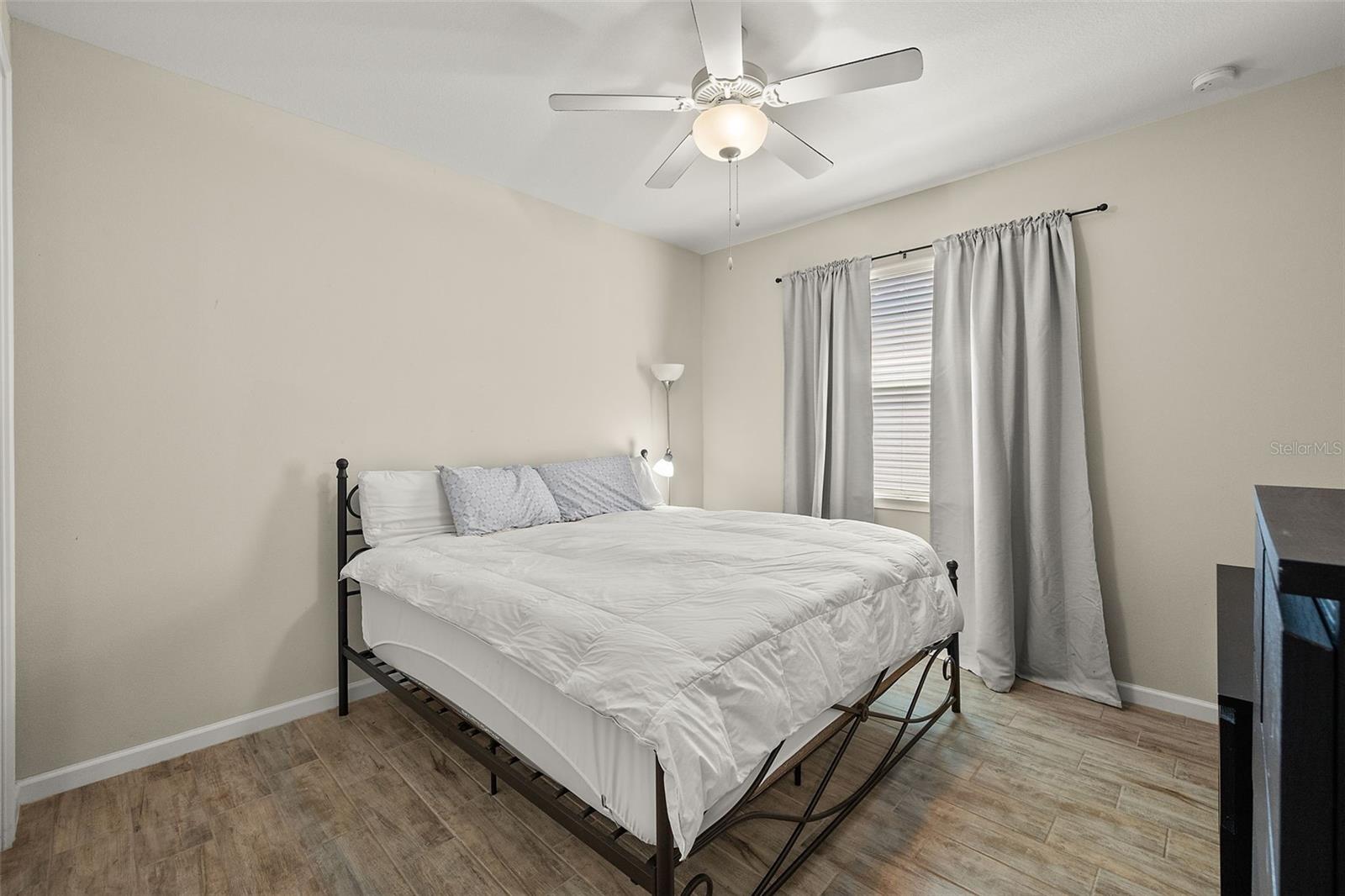 Image 23 of 44 For 11499 Renaissance Boulevard