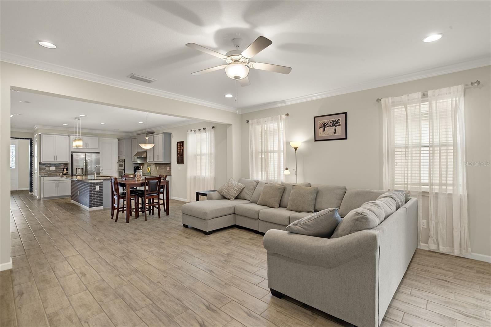 Image 7 of 44 For 11499 Renaissance Boulevard