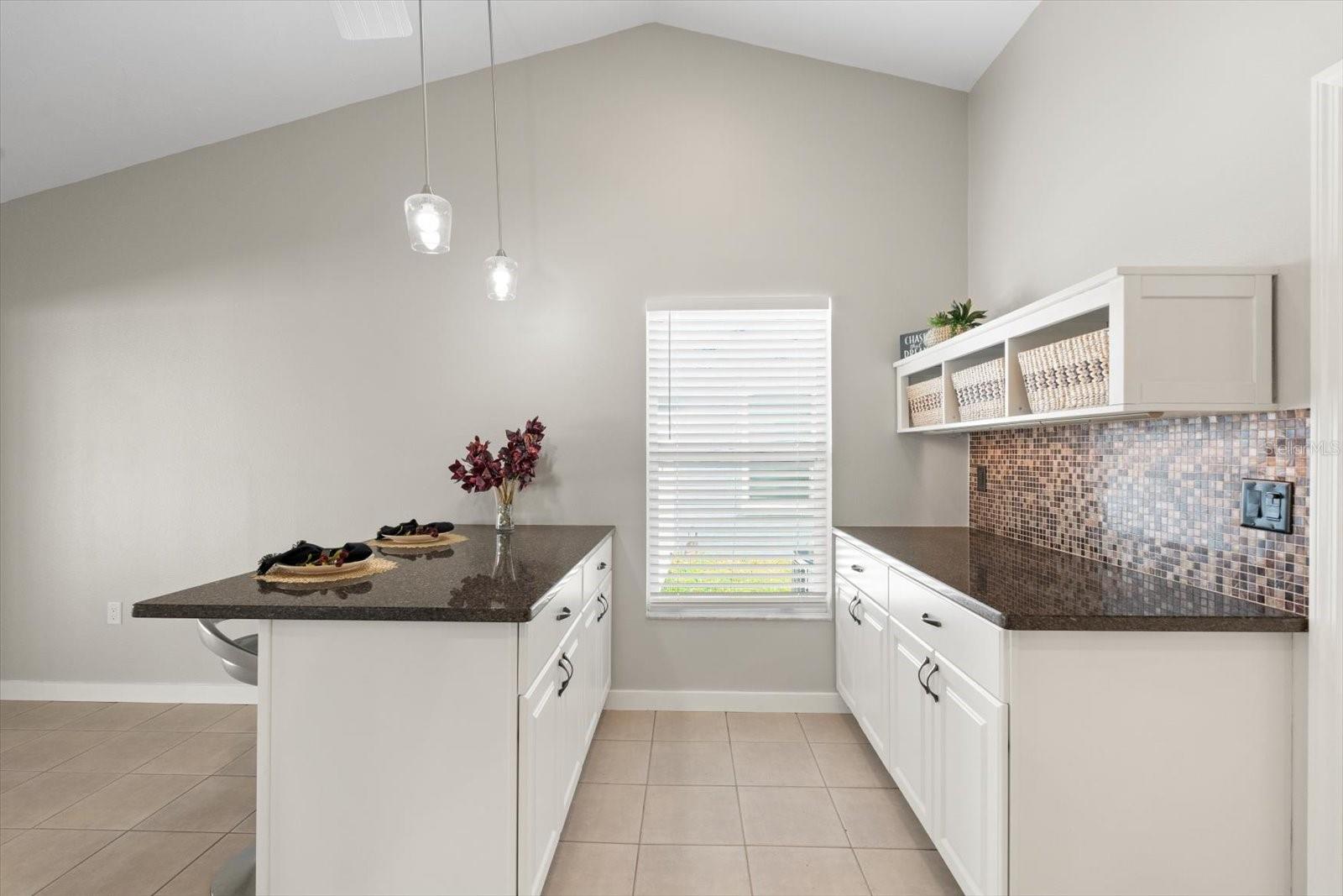 Image 13 of 37 For 3413 5th Drive W