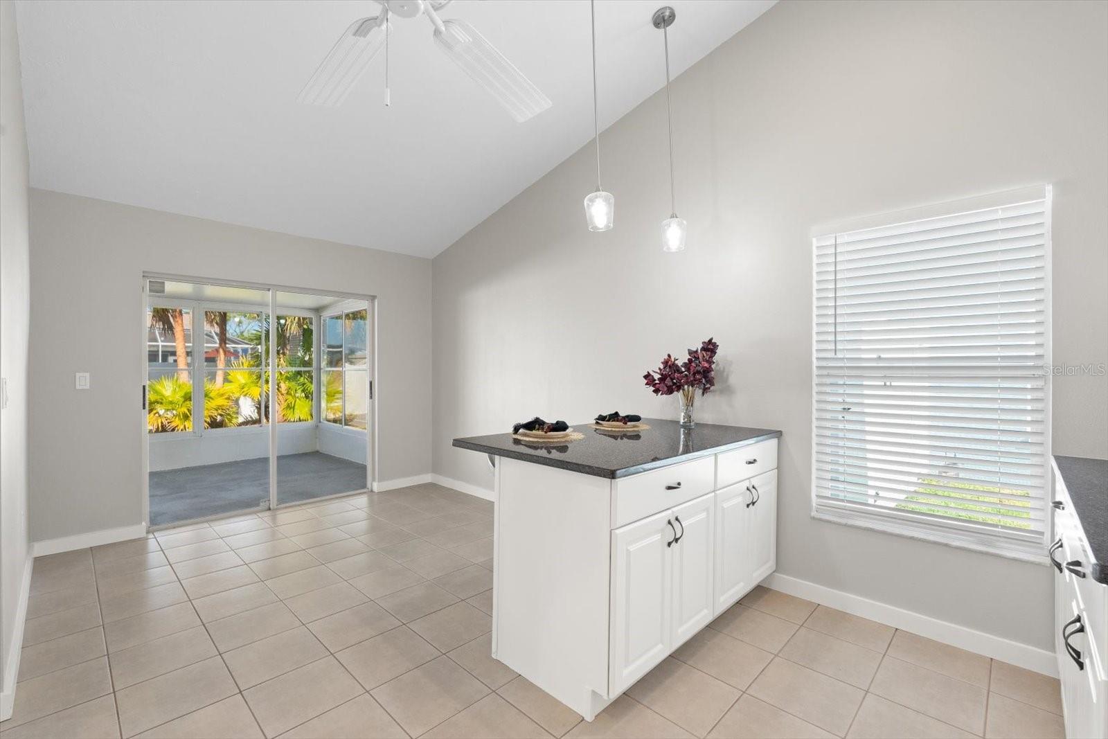 Image 15 of 37 For 3413 5th Drive W