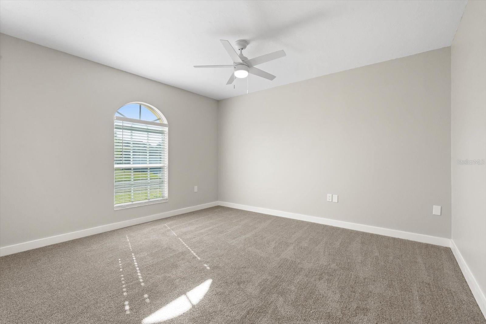 Image 26 of 37 For 3413 5th Drive W