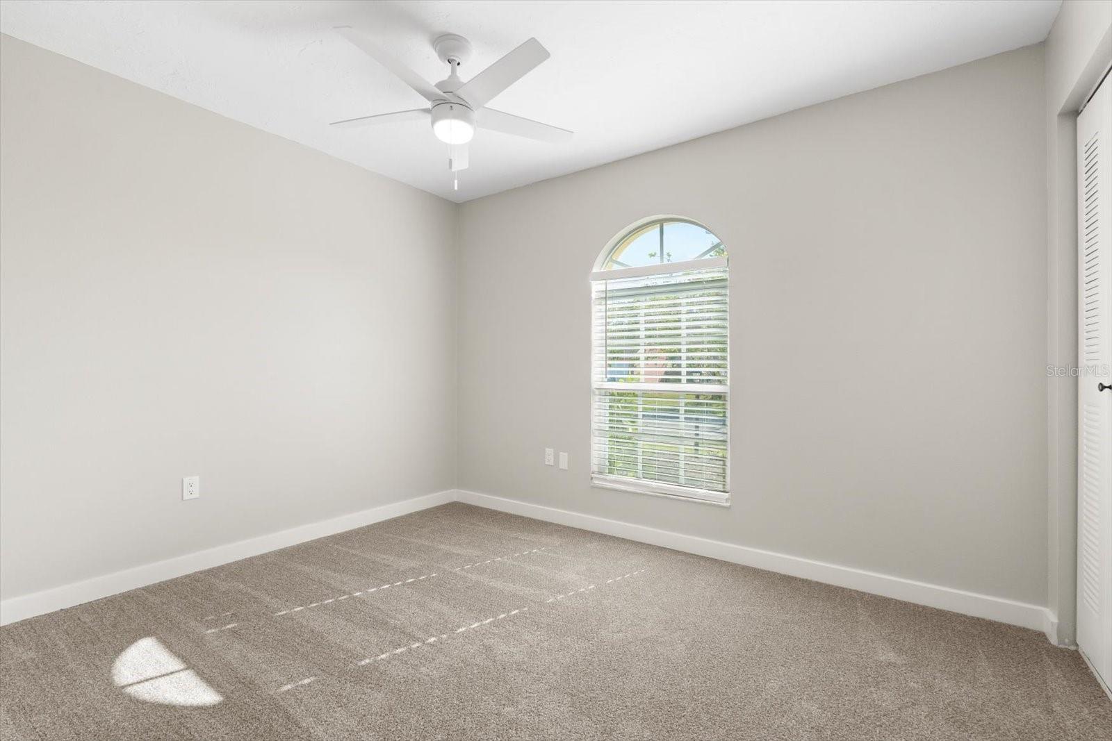 Image 29 of 37 For 3413 5th Drive W