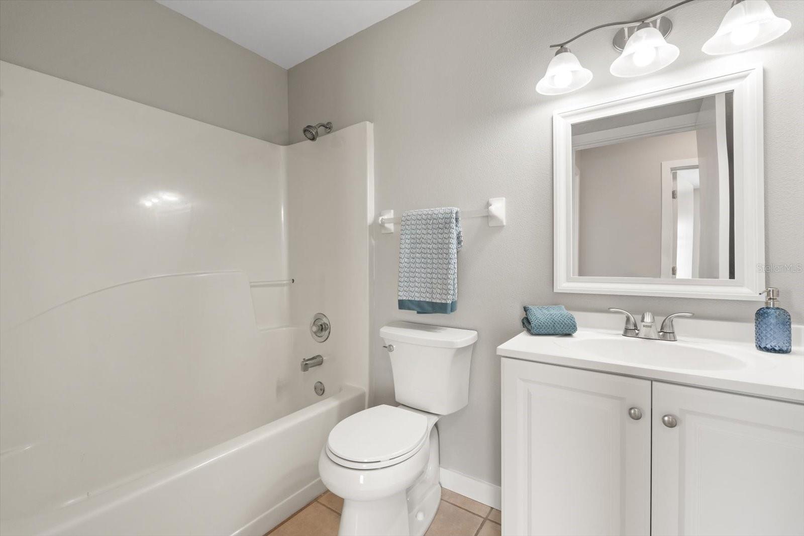 Image 30 of 37 For 3413 5th Drive W