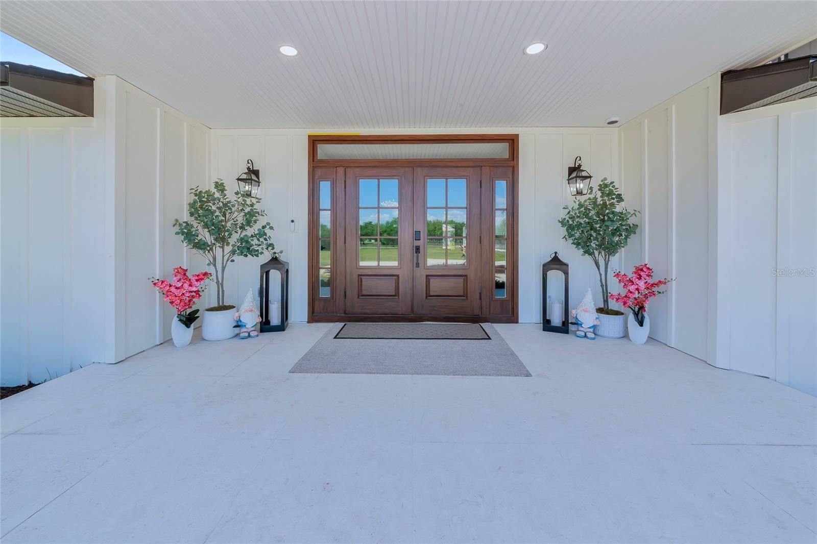 Image 4 of 68 For 1208 Oak Hammock Road