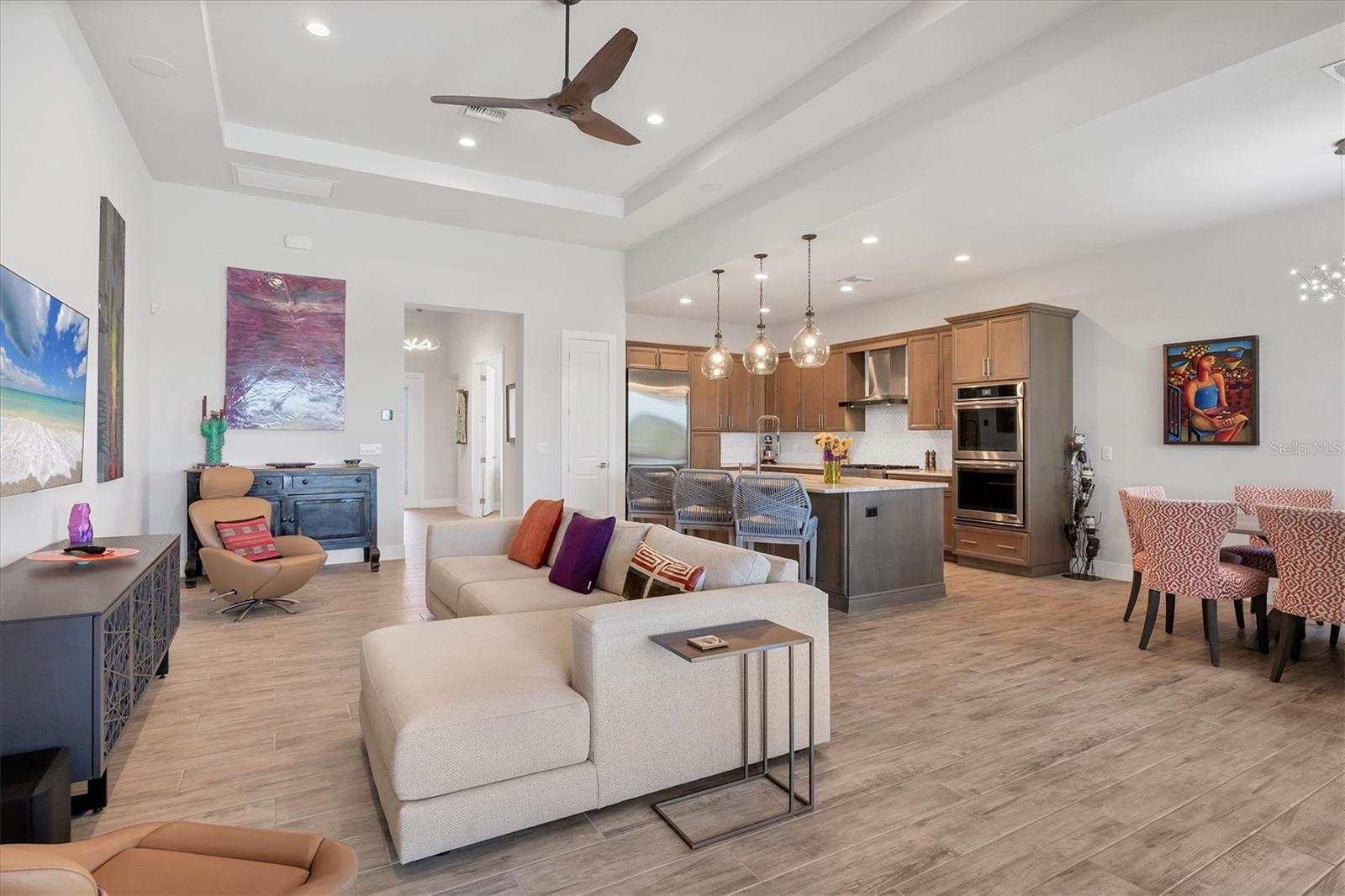 Image 11 of 64 For 17675 Azul Drive