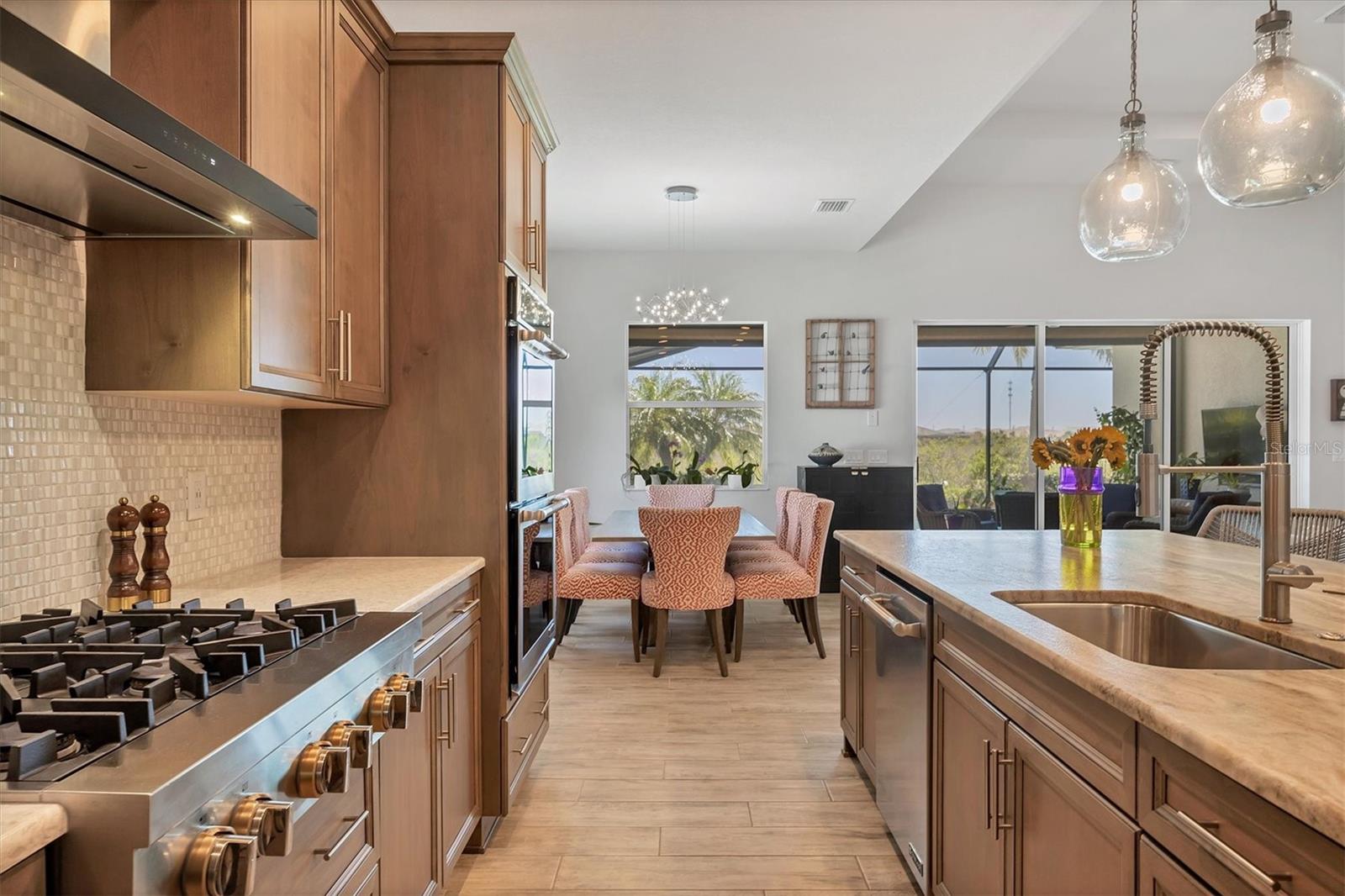 Image 14 of 64 For 17675 Azul Drive