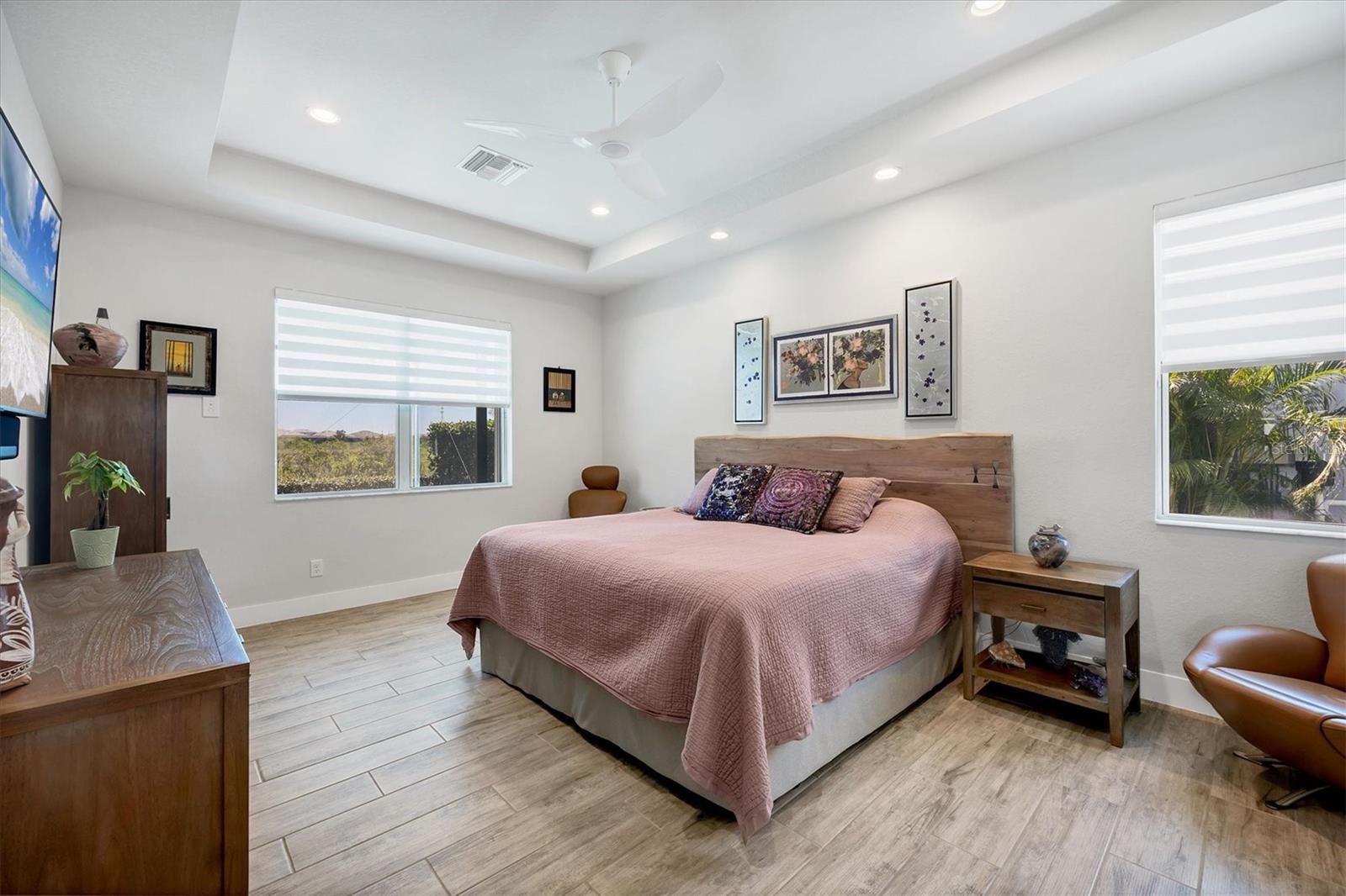 Image 18 of 64 For 17675 Azul Drive