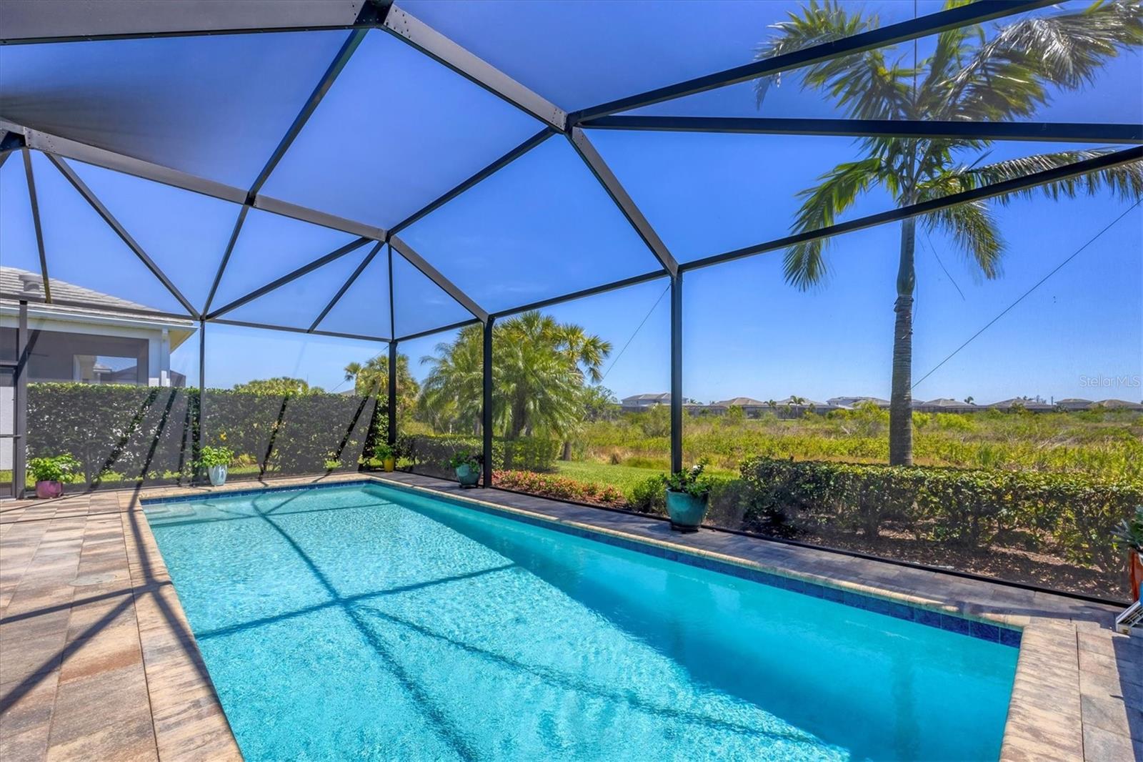 Image 34 of 64 For 17675 Azul Drive