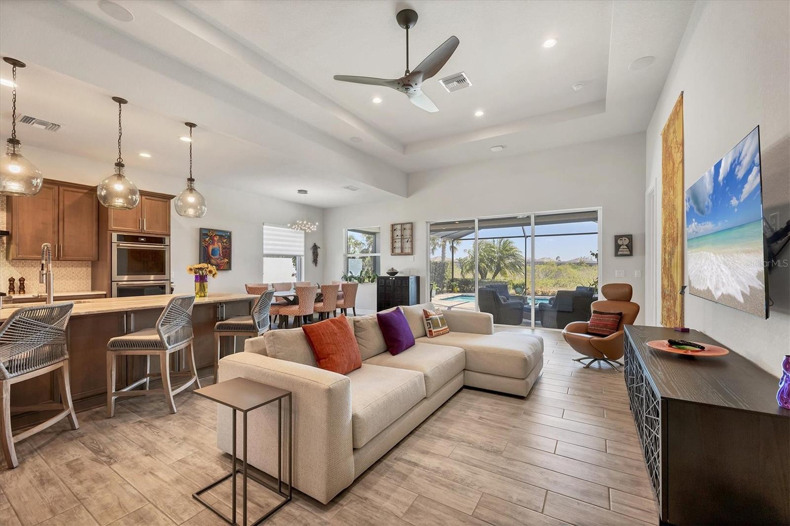 Image 9 of 64 For 17675 Azul Drive