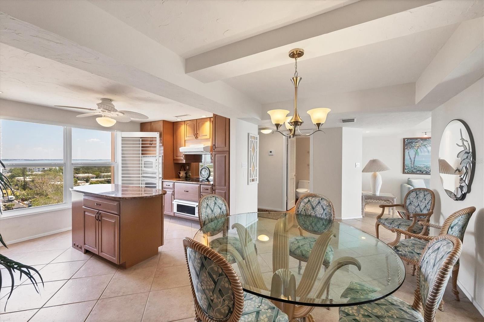 Image 18 of 60 For 4401 Gulf Of Mexico Drive 907