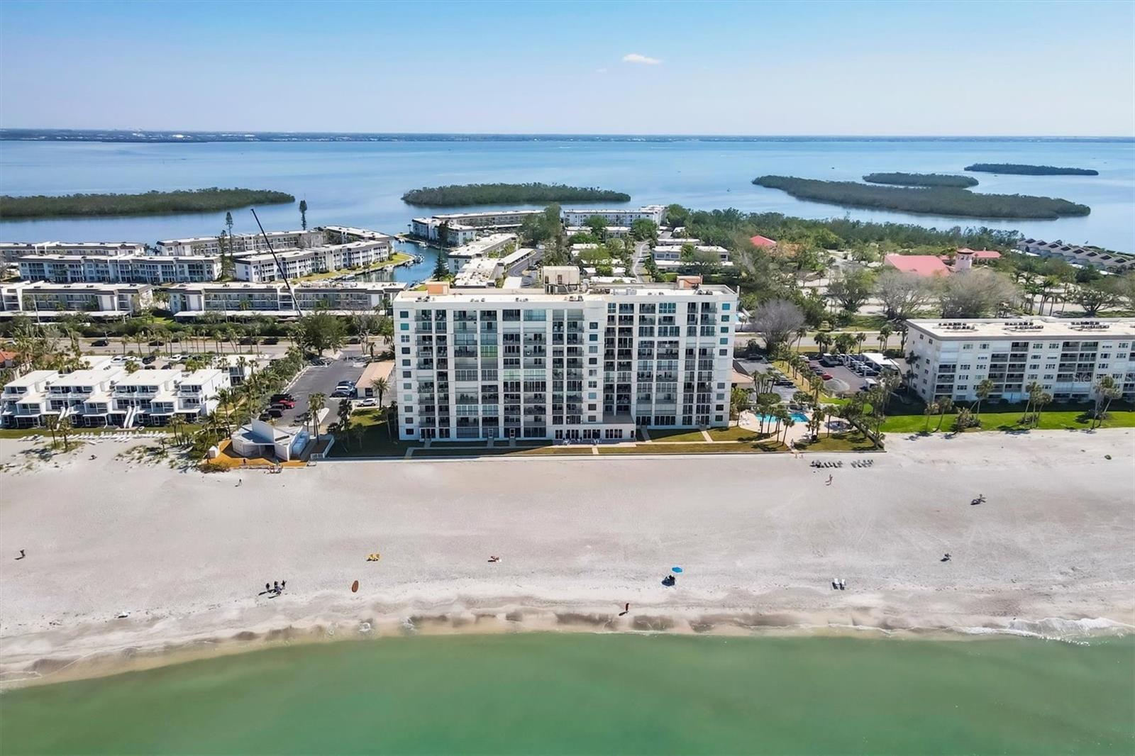 Image 46 of 60 For 4401 Gulf Of Mexico Drive 907
