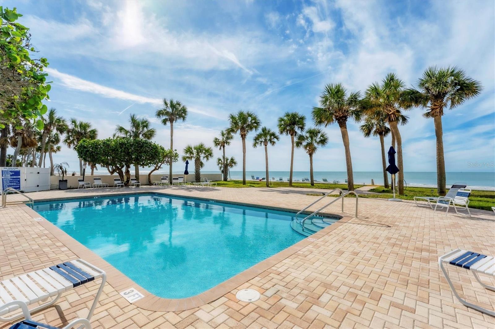 Image 54 of 60 For 4401 Gulf Of Mexico Drive 907