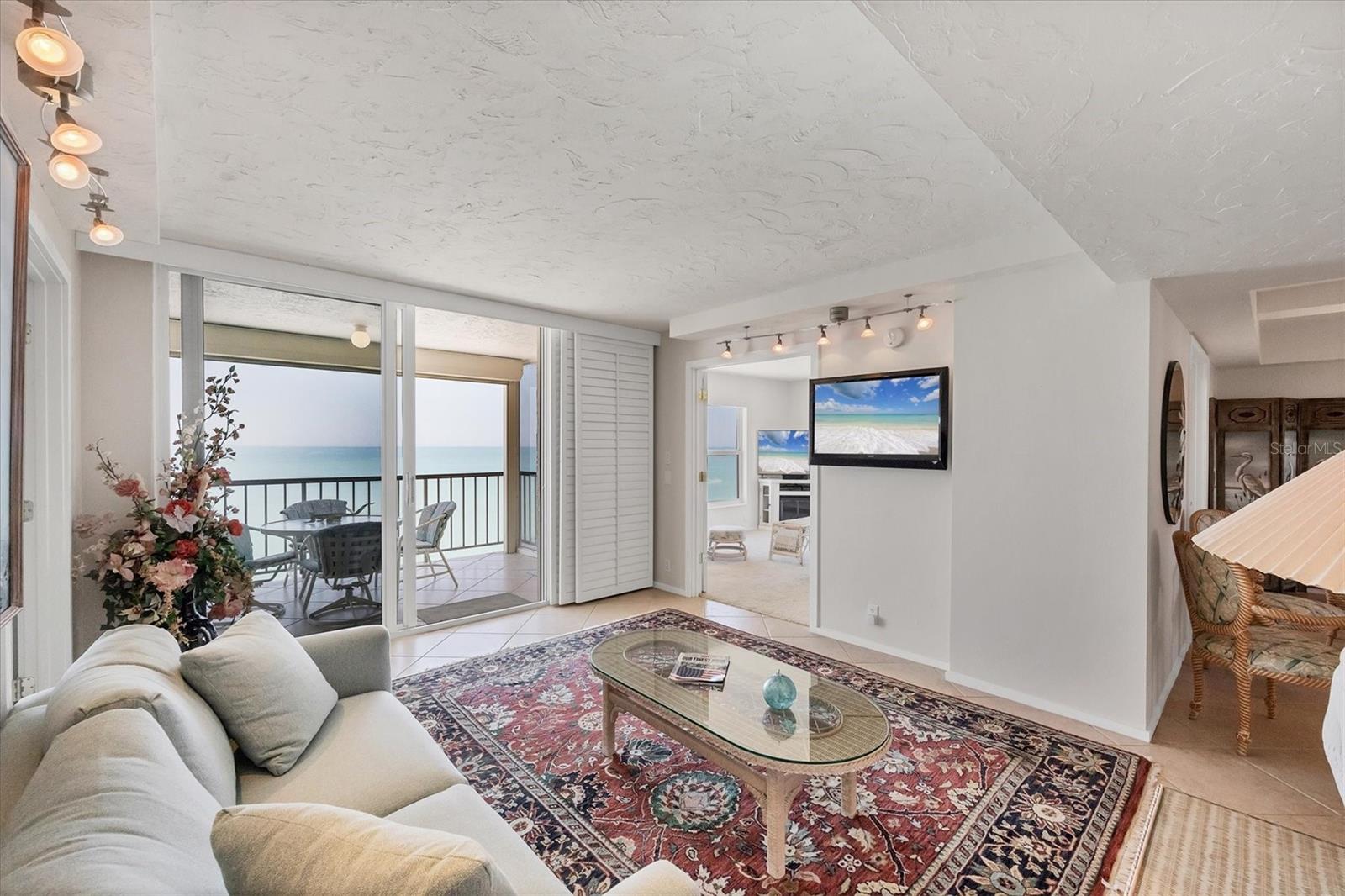 Image 6 of 60 For 4401 Gulf Of Mexico Drive 907