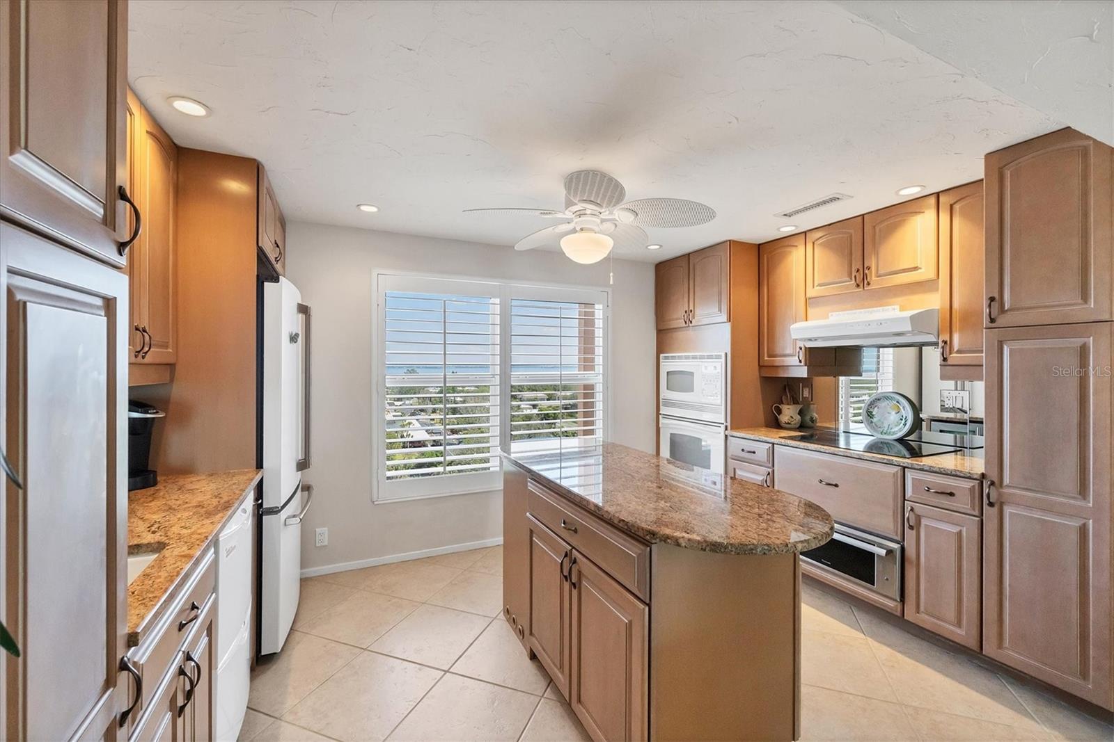 Image 9 of 60 For 4401 Gulf Of Mexico Drive 907