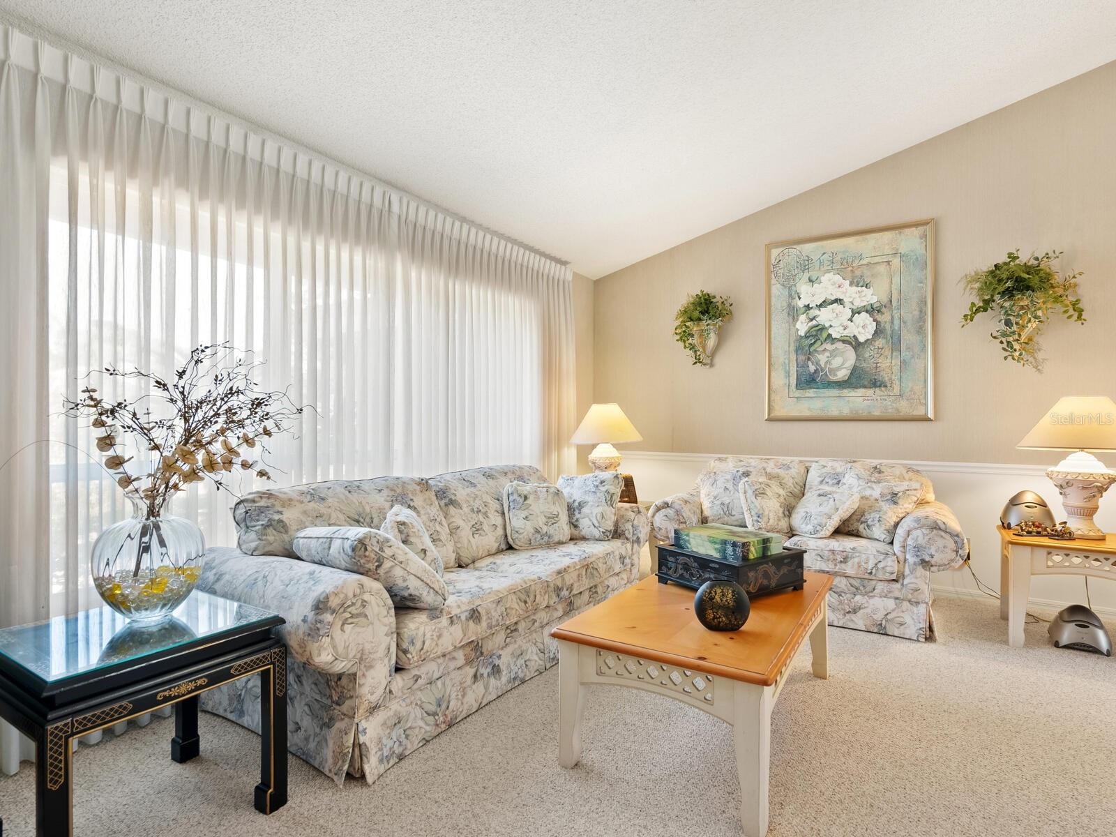 Image 10 of 60 For 3786 Surrey Lane