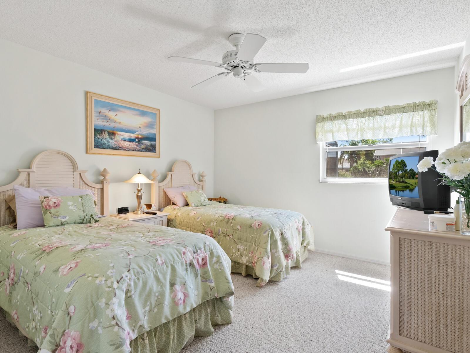 Image 30 of 60 For 3786 Surrey Lane