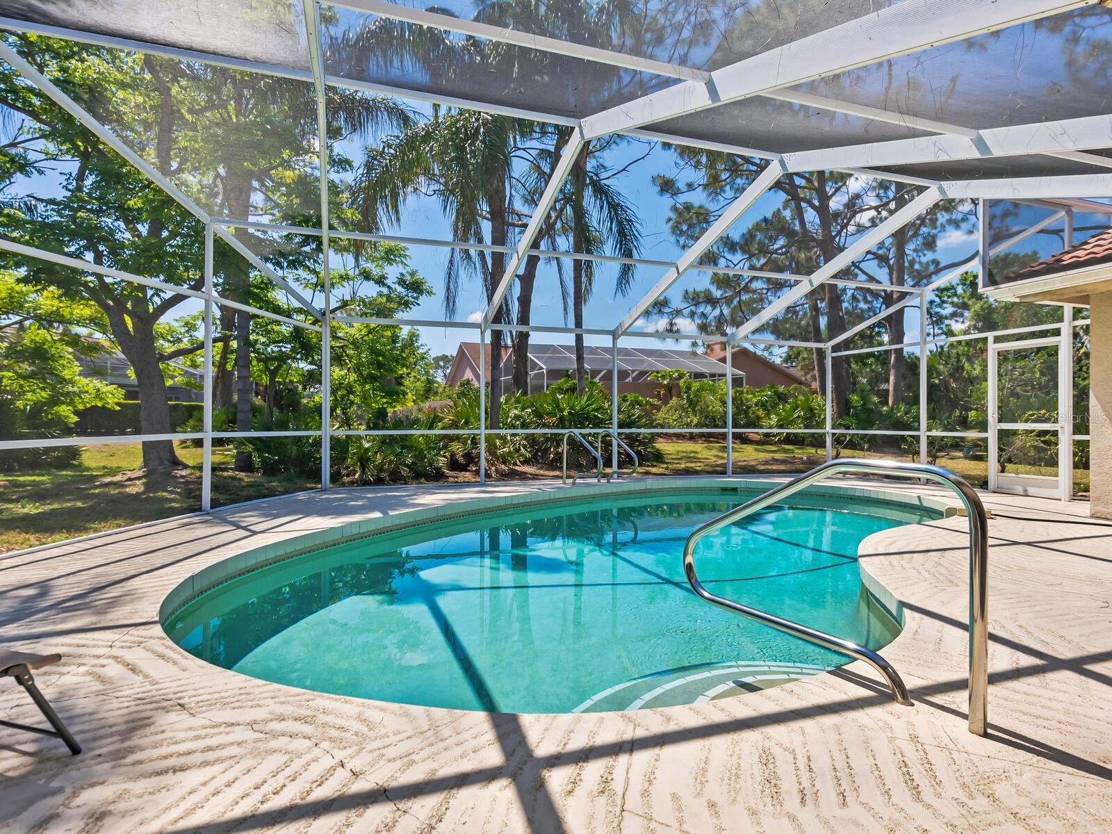 Image 36 of 60 For 3786 Surrey Lane