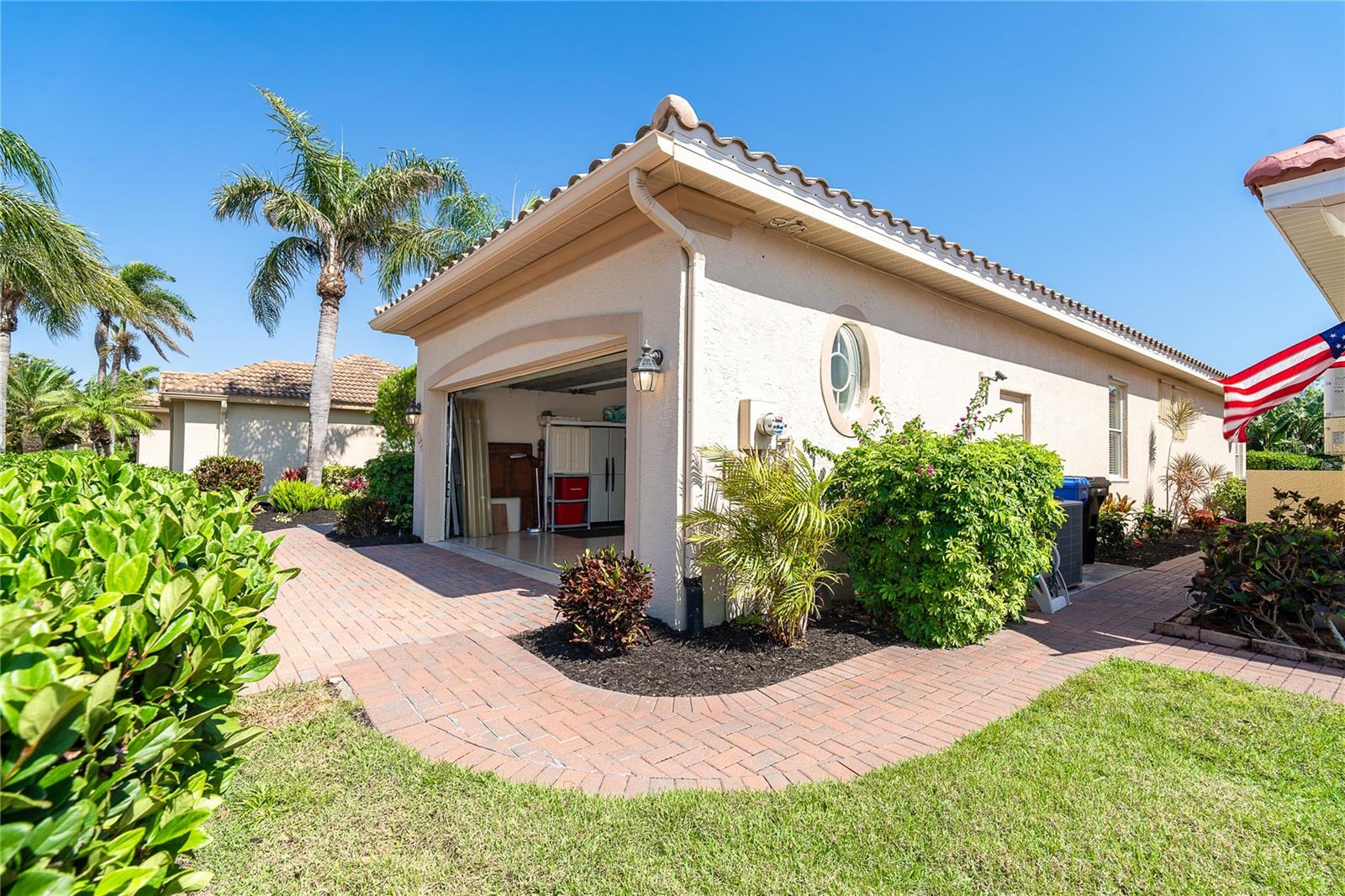 Image 45 of 51 For 108 Amora Avenue