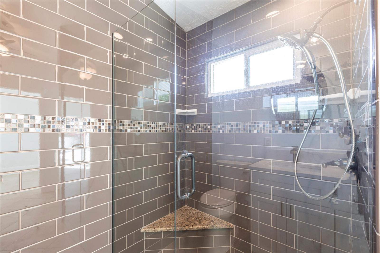 Image 15 of 26 For 2703 Avenue B