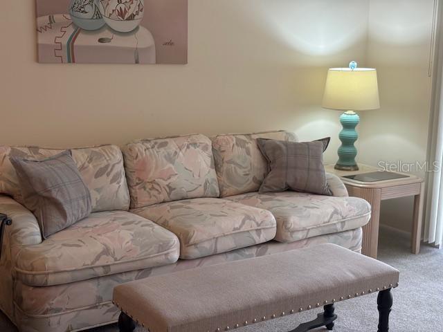 Image 3 of 29 For 1330 Glen Oaks Drive E 276d