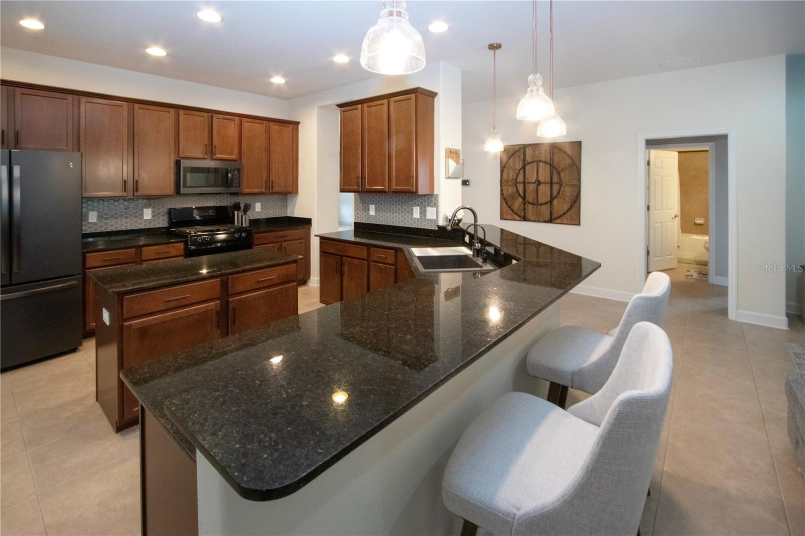 Image 22 of 81 For 12841 Balsam Terrace