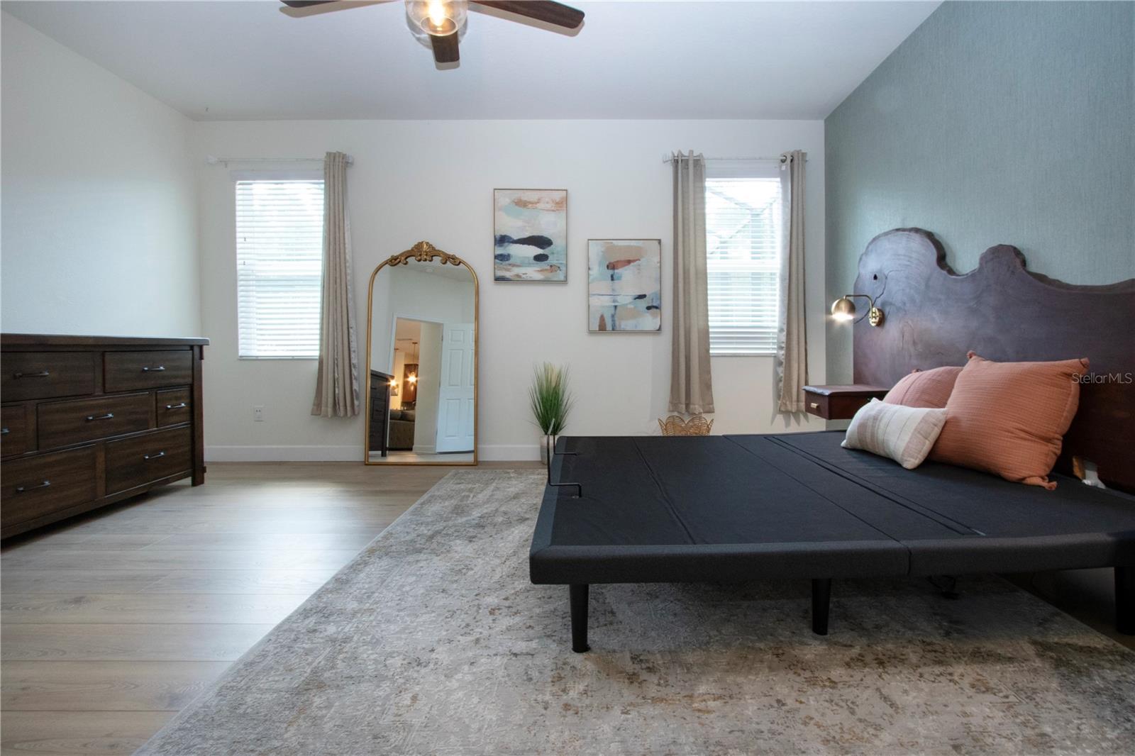 Image 33 of 81 For 12841 Balsam Terrace