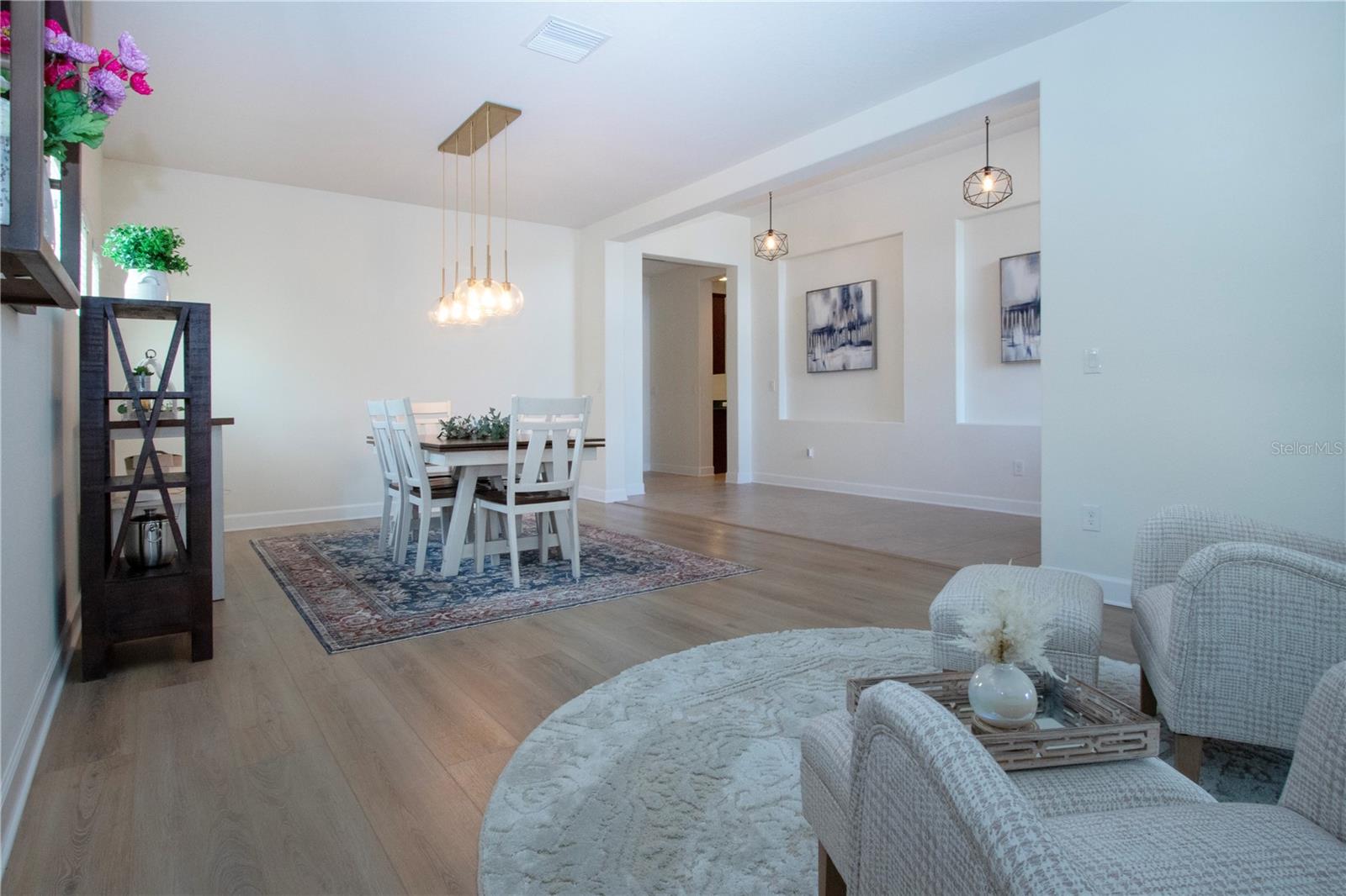 Image 9 of 81 For 12841 Balsam Terrace