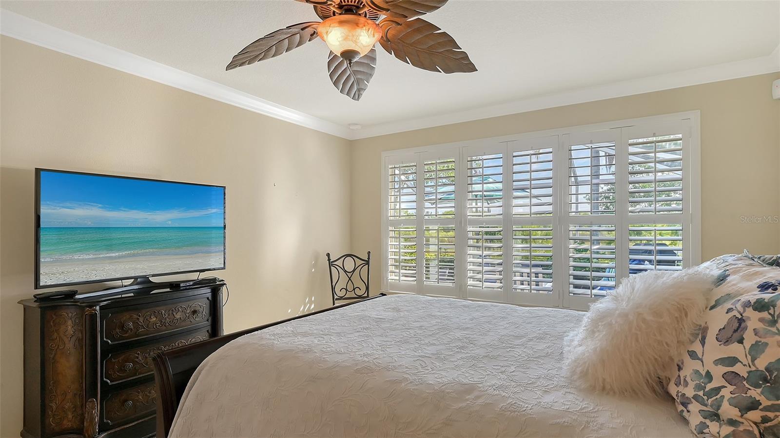 Image 18 of 43 For 5934 Guarino Drive
