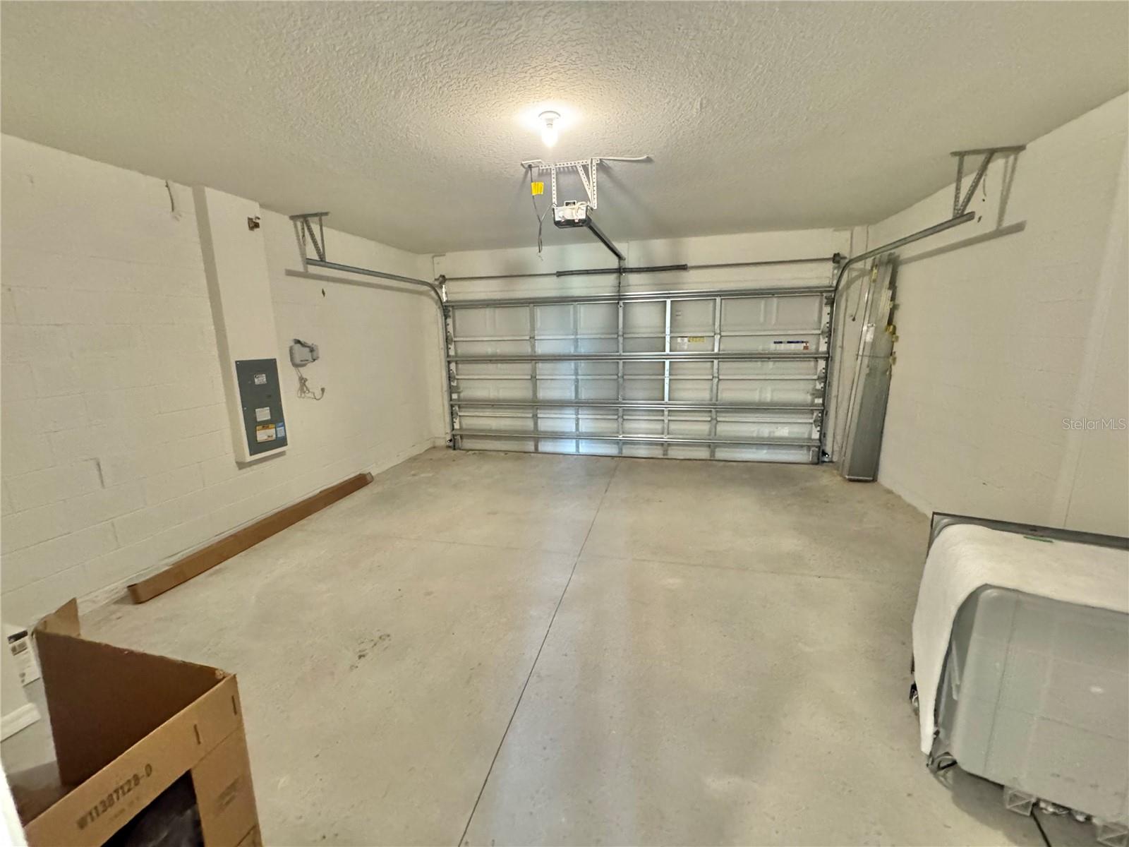 Image 38 of 66 For 14057 Crutchfield Court