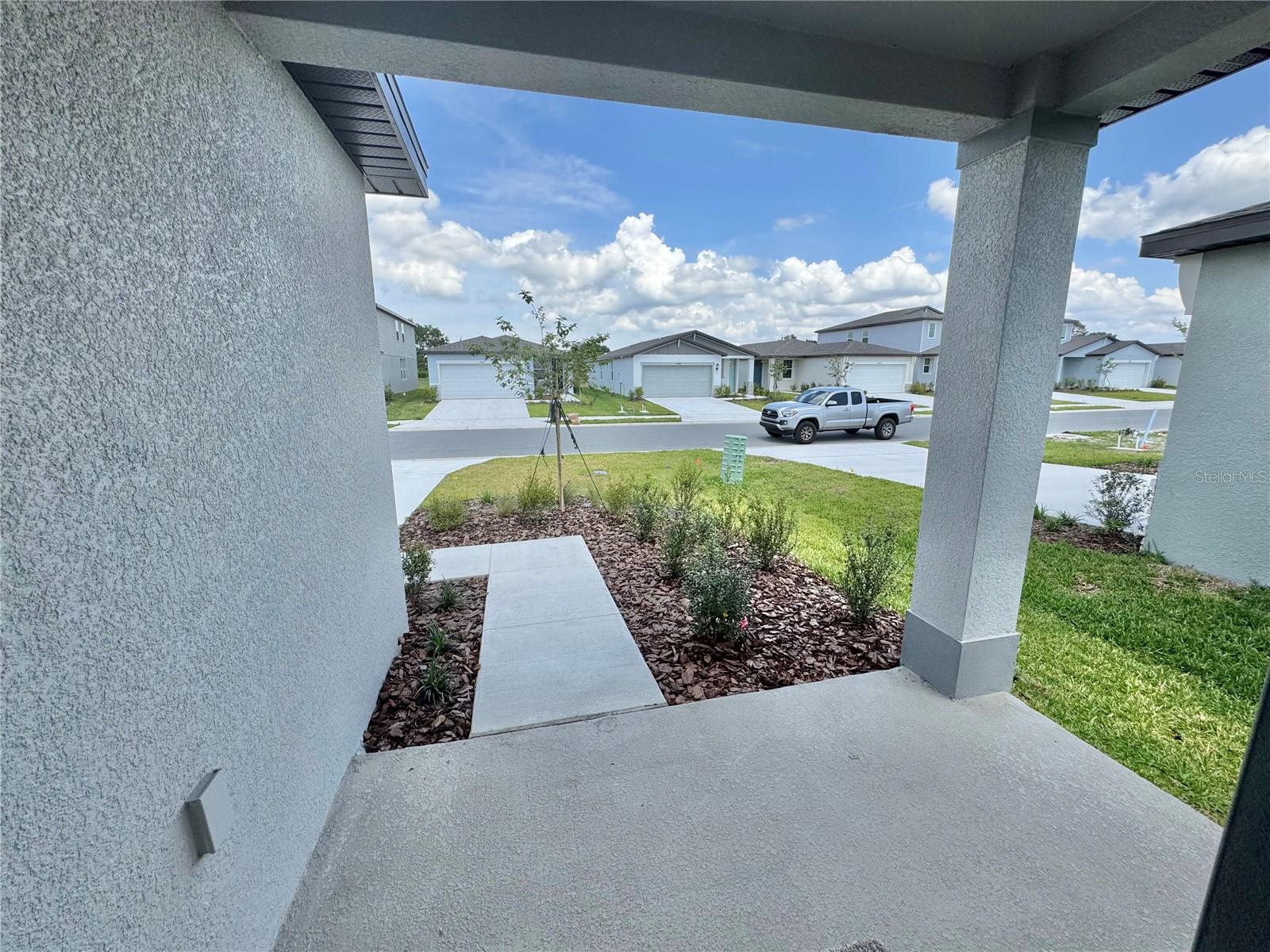 Image 4 of 66 For 14057 Crutchfield Court