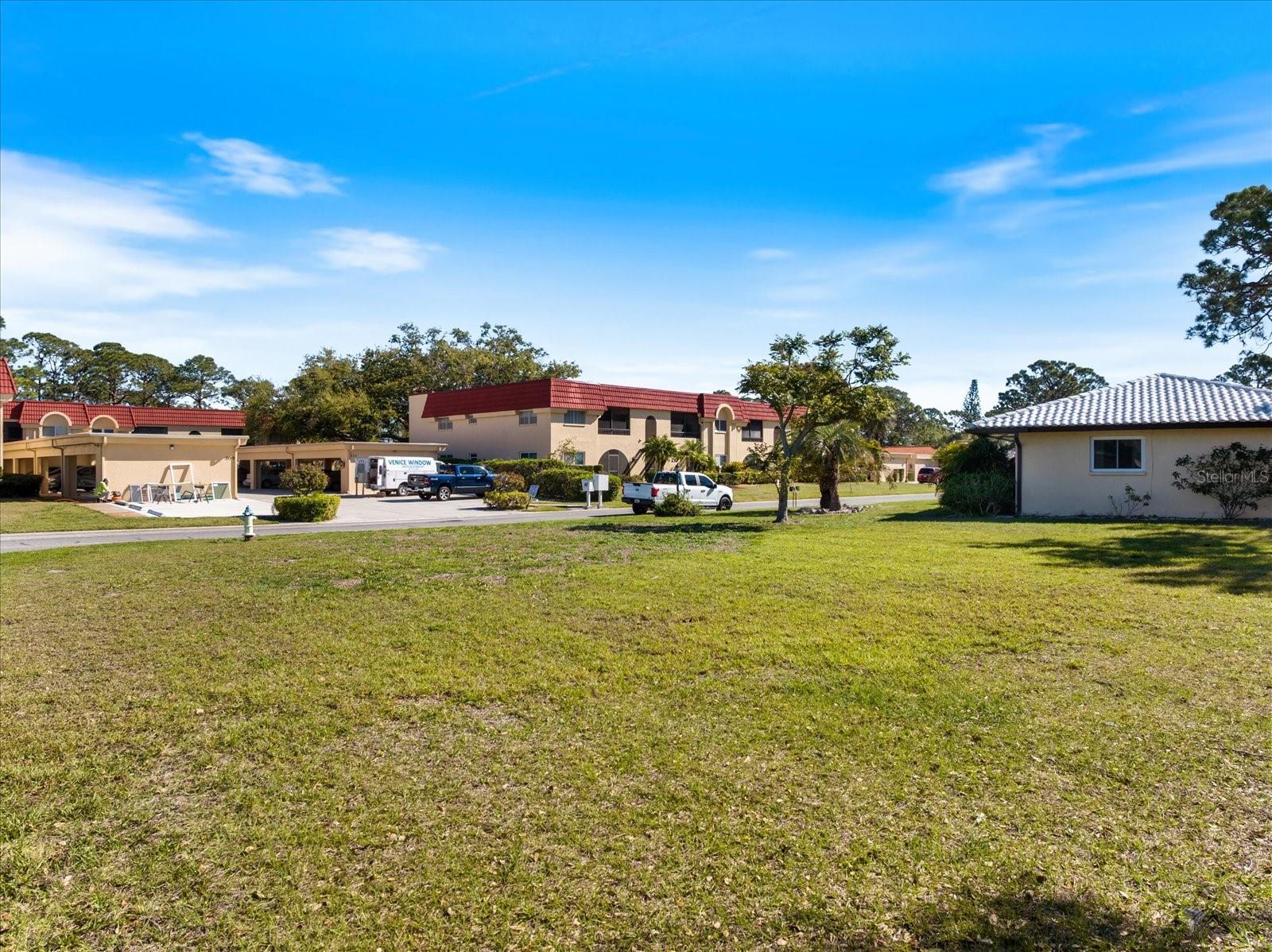 Image 7 of 12 For 531 Villa Park Drive 531