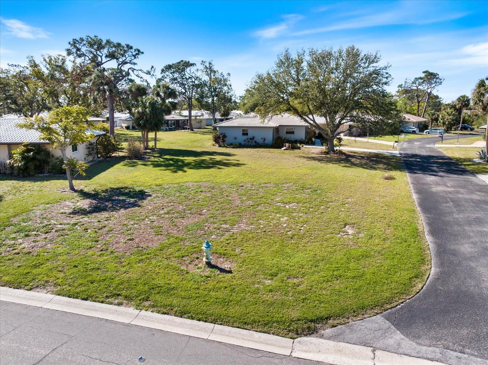 Image 8 of 12 For 531 Villa Park Drive 531
